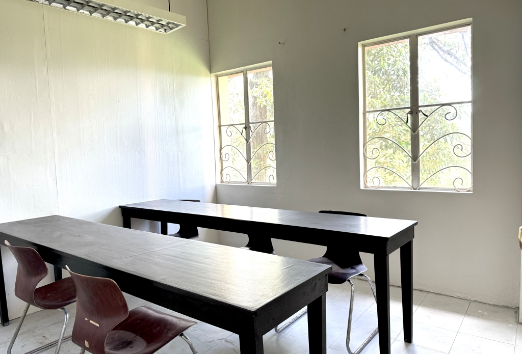 フィリピン留学 Cebu21 - HELP Longlong-Classroom-9